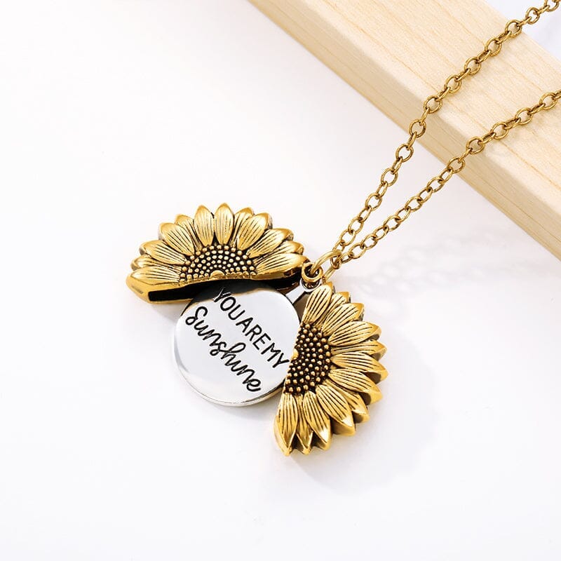 Colar Girassol - Você é meu raio de sol Prisma Store Dourado 